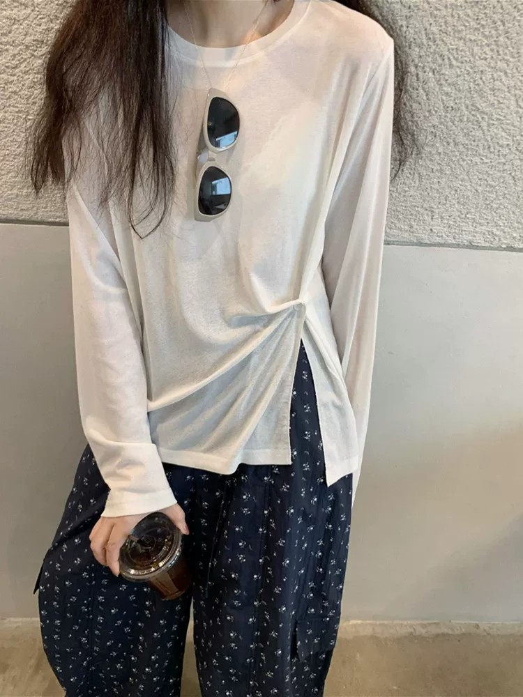 Women's White Split Hem Fitted T-Shirt Summer Light Lazy Casual Top