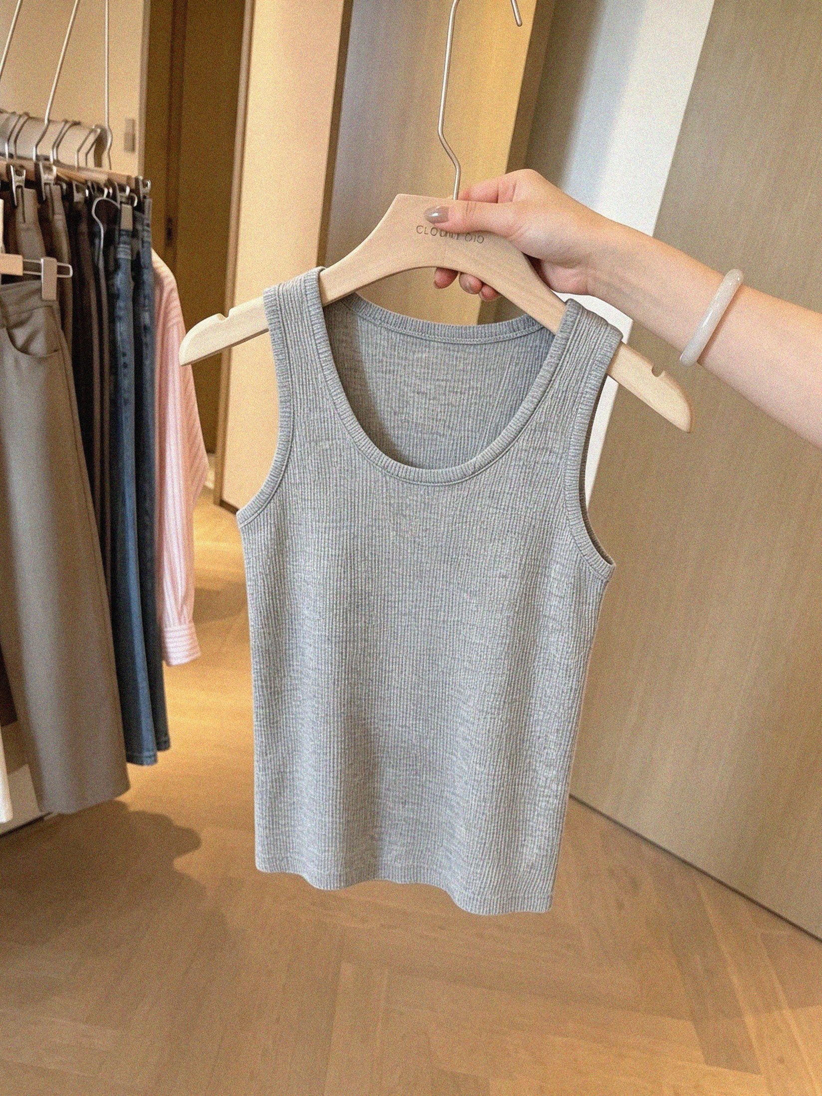 Gray Camisole Tank Top for Women 2026 Summer Slimming Sexy Base Layer - Image 2