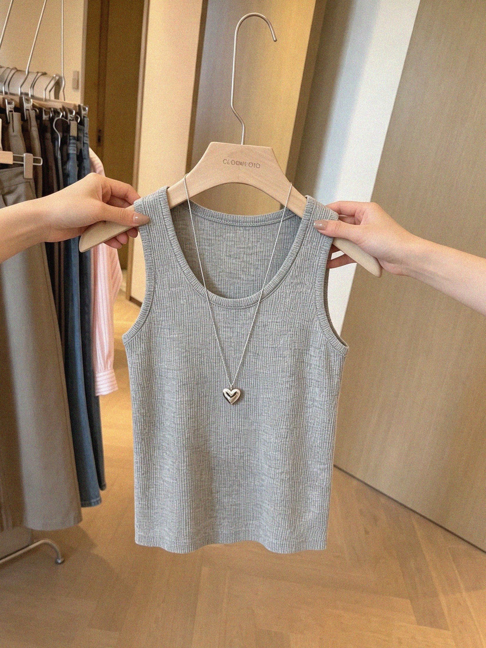 Gray Camisole Tank Top for Women 2026 Summer Slimming Sexy Base Layer - Image 4