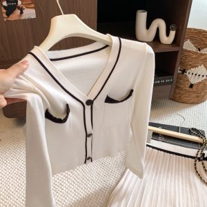 Real Photo Little Chanel Style Elegant Short Knit Cardigan Women Autumn Petite High Waist Pleated Skirt Age Reducing Fashion Set
